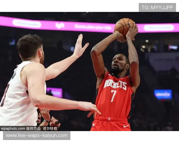 戴维斯交易传闻：三队争抢成大概率